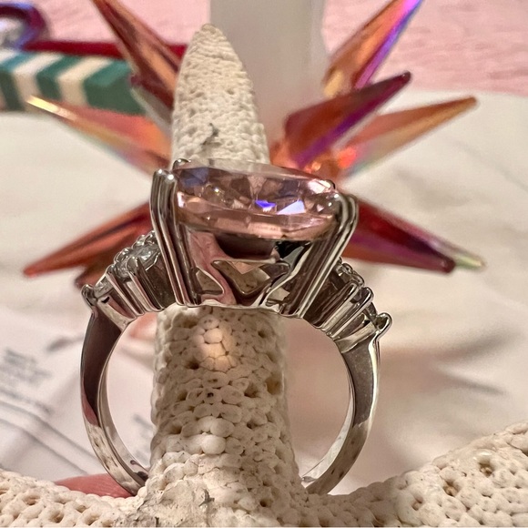 JTV BELLA LUCE Pink and White Diamond simulant rhodium over sterling silver ring - Picture 2 of 8